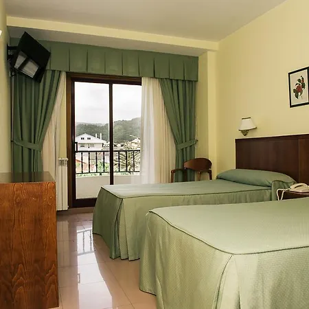 Hotel Restaurante Glasgow 3*