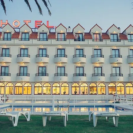 فندق Restaurante Glasgow 3*