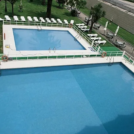 Restaurante Glasgow فندق 3*