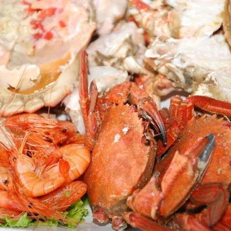 فندق Restaurante Glasgow Villadesuso