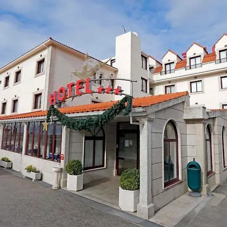 Hotel Restaurante Glasgow Villadesuso