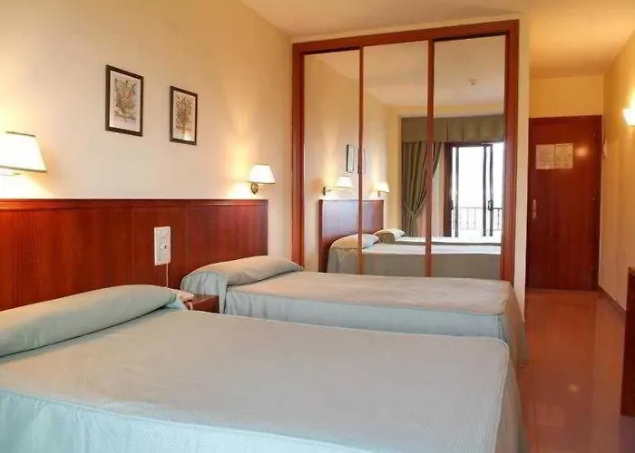 Hotel Restaurante Glasgow Villadesuso